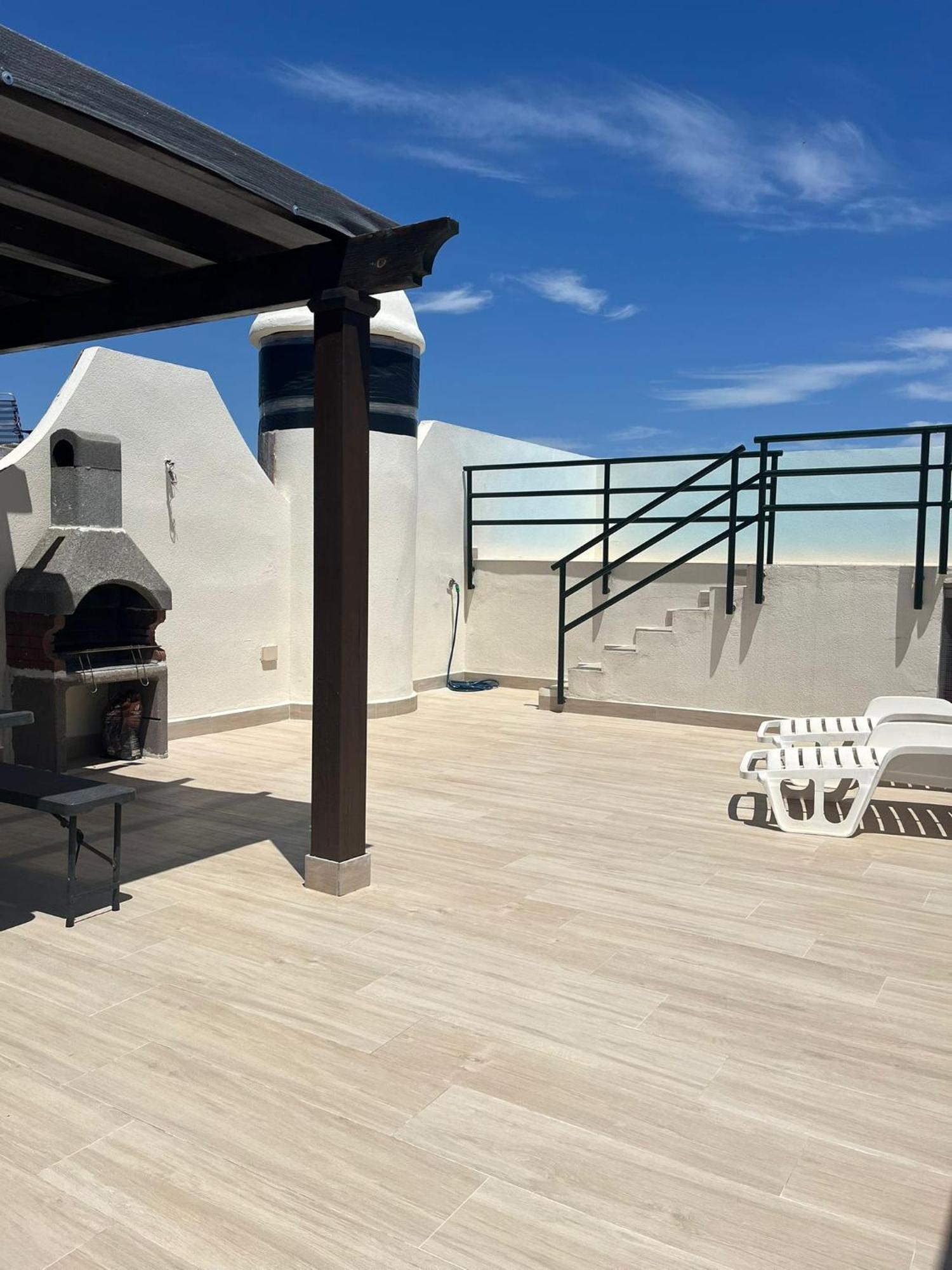 Апартаменты Atico Duplex Con Piscina Privada Y Vistas Al Mar! Вера Экстерьер фото